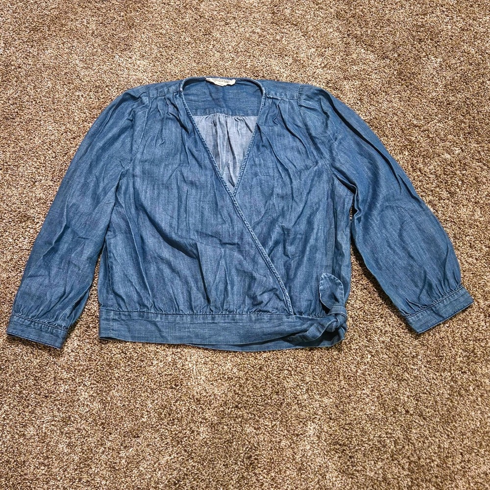 Madewell Denim Wrap Top Size M Blue Chambray Side Tie V-Neck Boho Minimalist - Picture 4 of 12